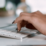 Fisco adia validação de IBS/CBS e evita rejeição de notas fiscais em 2026